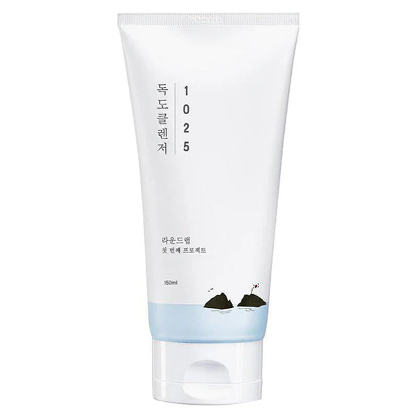 1025 Dokdo Cleanser - Clow Skincare